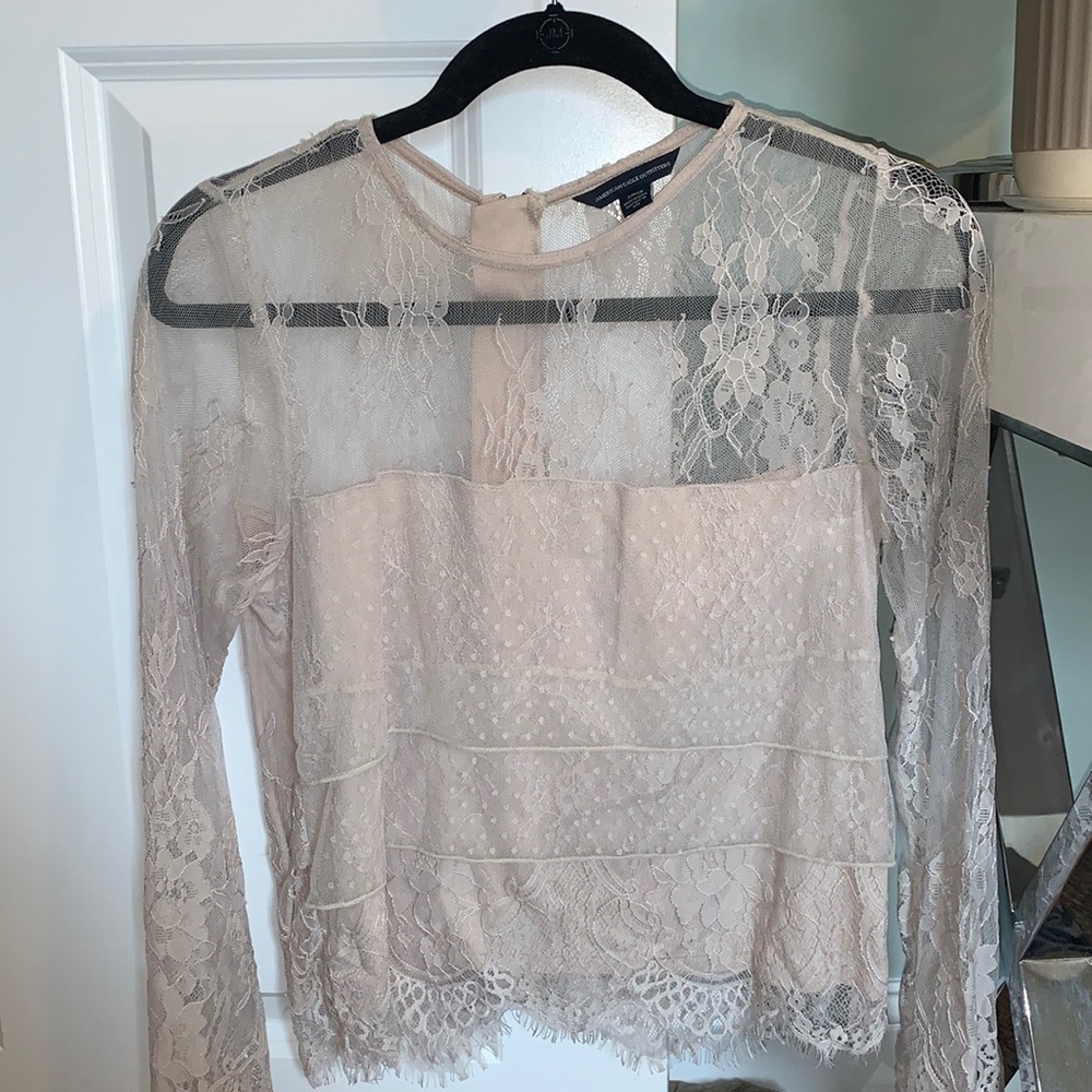 American Eagle Laced Top